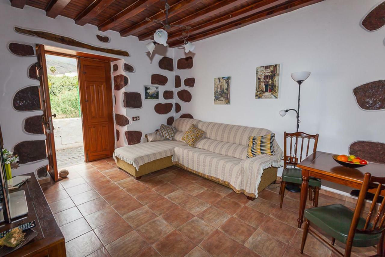 Casa Rural La Casa Baja Santa Lucia De Tirajana ภายนอก รูปภาพ